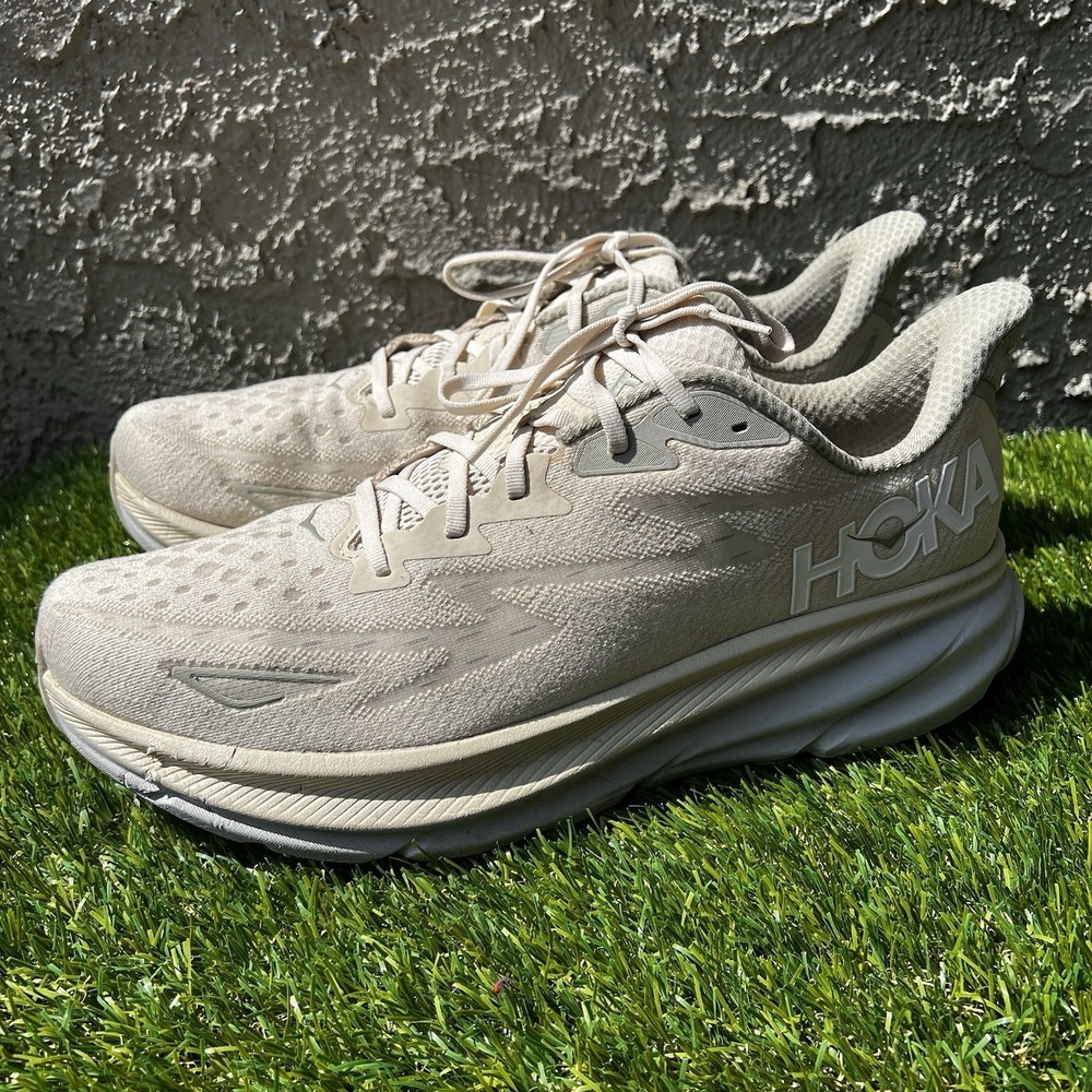 Hoka Shoes Men Size 15D Clifton 10 1162030 Oatmeal Oat Milk OLTM
